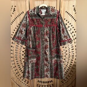 Models Coat Vintage Paisley House Dress